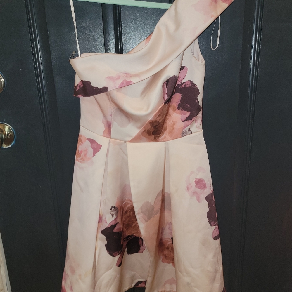 One shoulder Keepsake dress